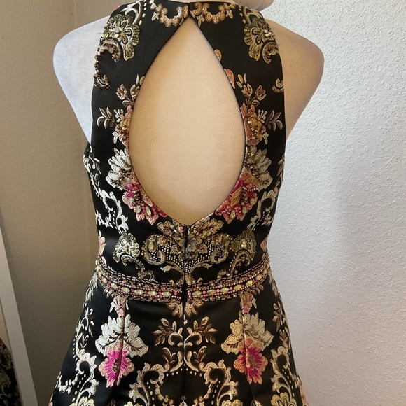 Jovani 48394 Metallic Floral Beaded Gown Size 6 Multi Color - Picture 9 of 15